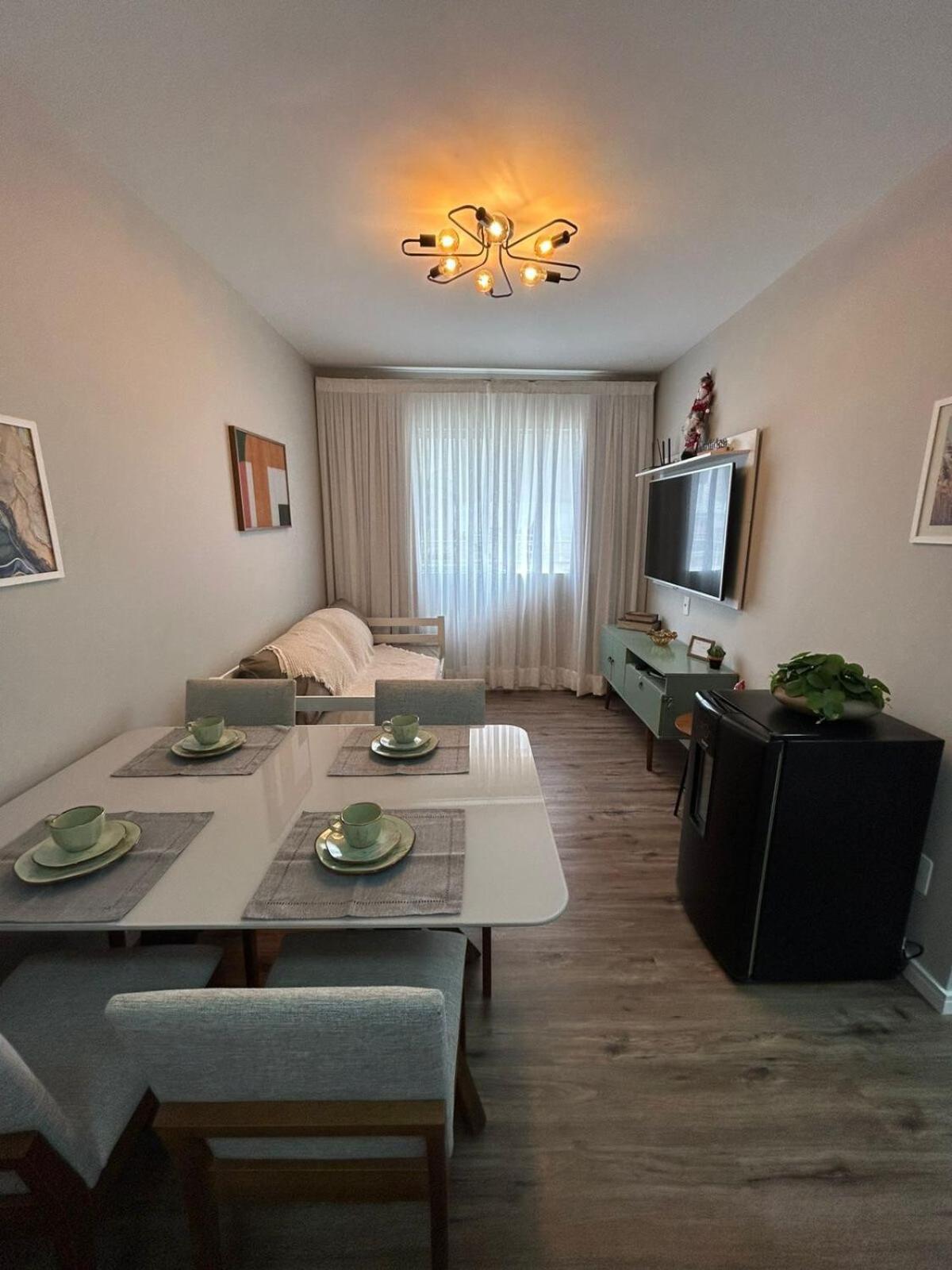 Apartamento Apto Quadra Mar - Recem Reformado *